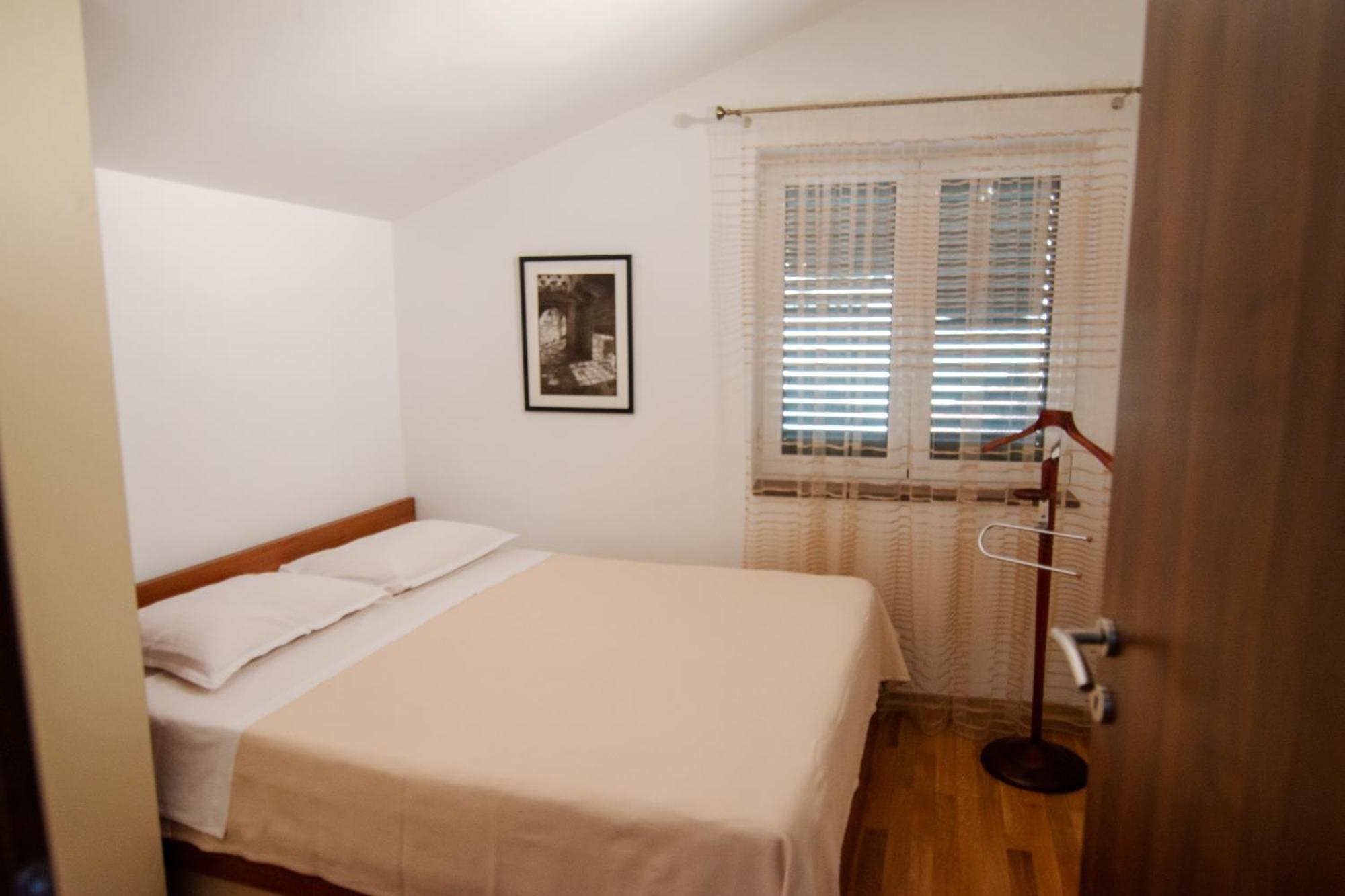 City Center Apartments Tivat Buitenkant foto